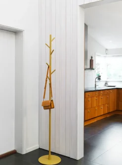 Perchero de pie Sticks, Centeno