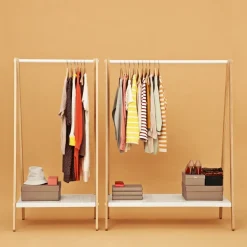 Perchero para ropa Toj, White, base de fresno