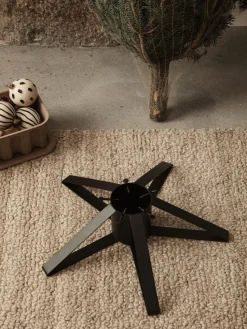 Pie para árbol de Navidad Ferm Living, Negro