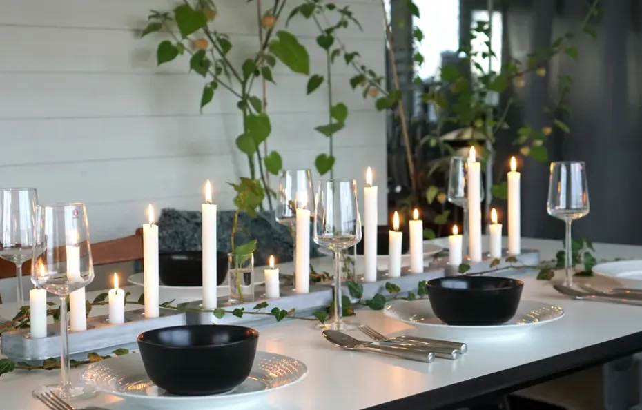 Portavelas Stumpastaken alargado pulido, 8,5x29,5 cm