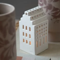 Portavelas Urbania, Herregård