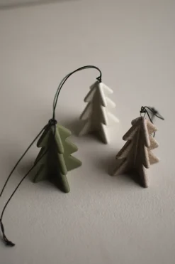 Árbol colgante de invierno 7 cm, Beige