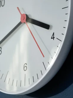 Reloj de pared Wall Clock Ø26,5 cm, White