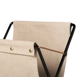 Revistero Herman, negro