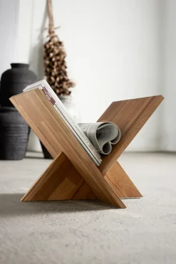 Revistero Ottawa, Natural oak