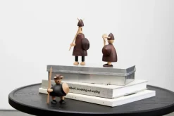 Set de 3 figuras de madera The vikings of Denmark, Stained beech