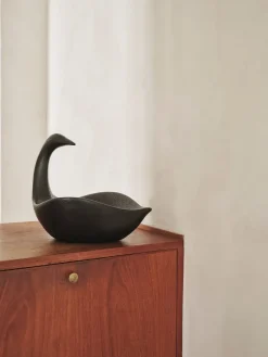 Swan Centrepiece, Black