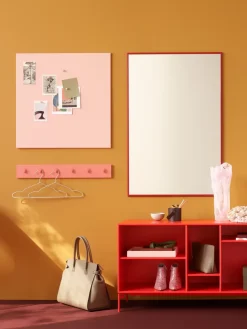 Tablero de notas Montana noticeboard 69,6x69,6 cm, Ruby