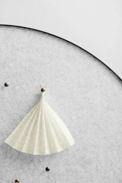 Tablero de notas Retell pinboard Ø80 cm, gris claro