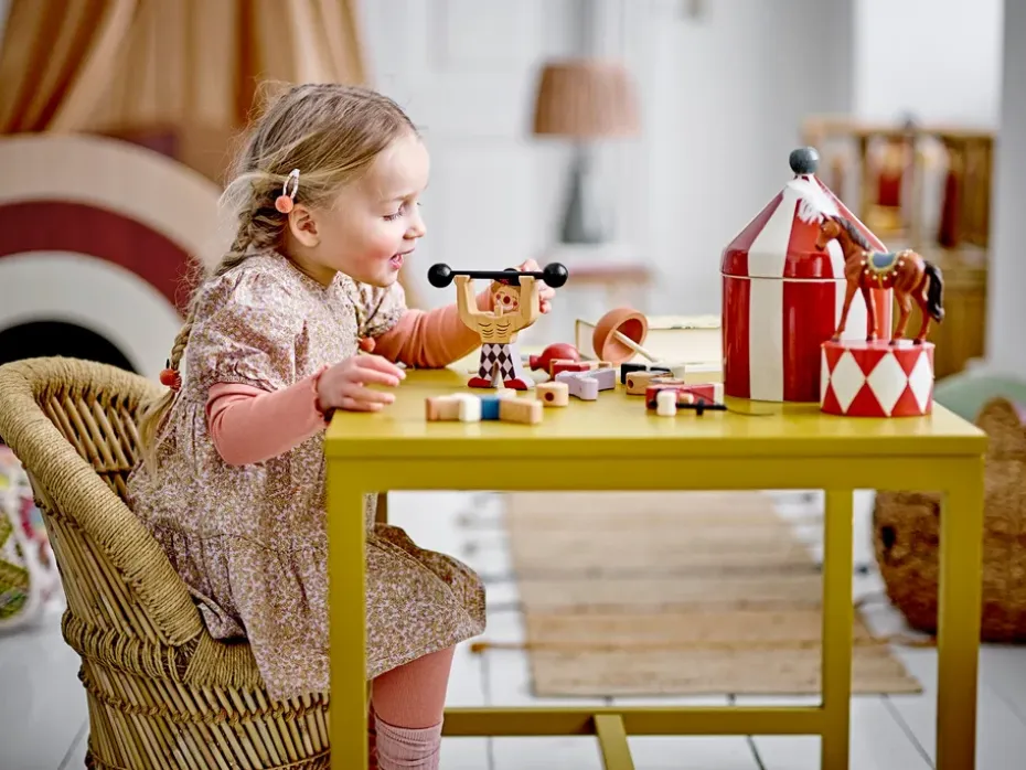 Tarro con tapa Cimmi, Rojo