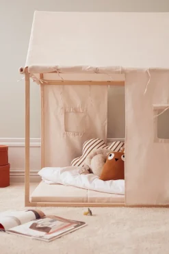 Tienda de juego Kid's Base, Crudo claro