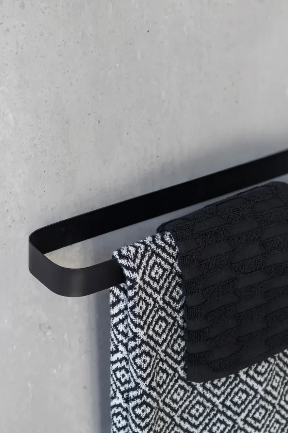 Toallero Carry 52 cm, Negro