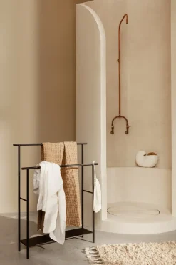 Toallero Dora, Black