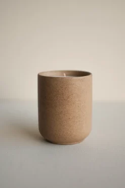 Vela aromática Burn 60 h, Beige