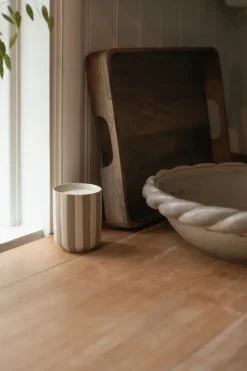 Vela aromática Burn 60 h, Shiny creme