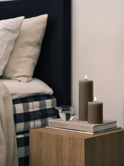 Vela LED ester & erik, 77 Caviar, 20 cm