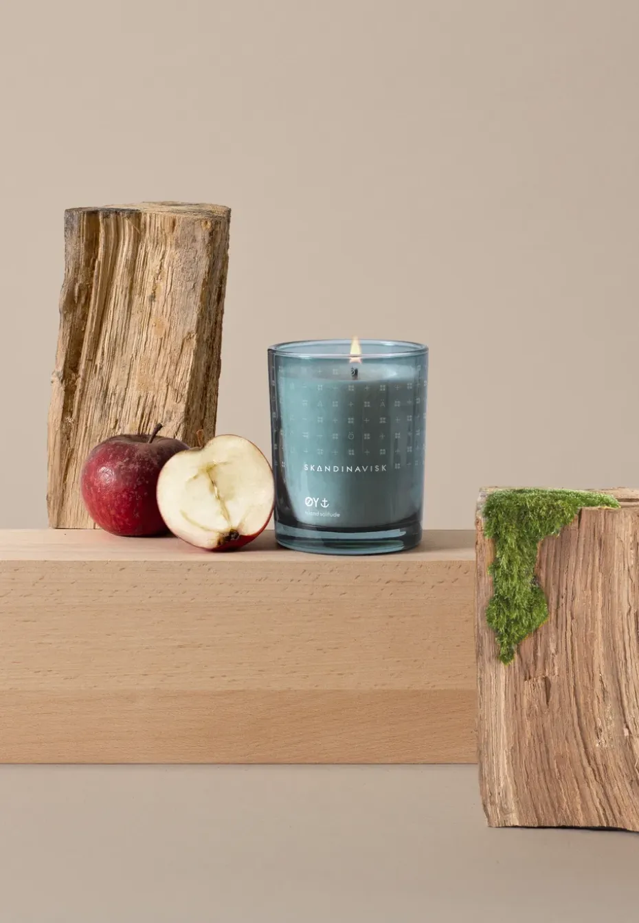 Vela perfumada con tapa Øy, 200 g