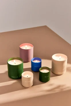 Vela perfumada Design Letters Ø8 cm, Love-lavender