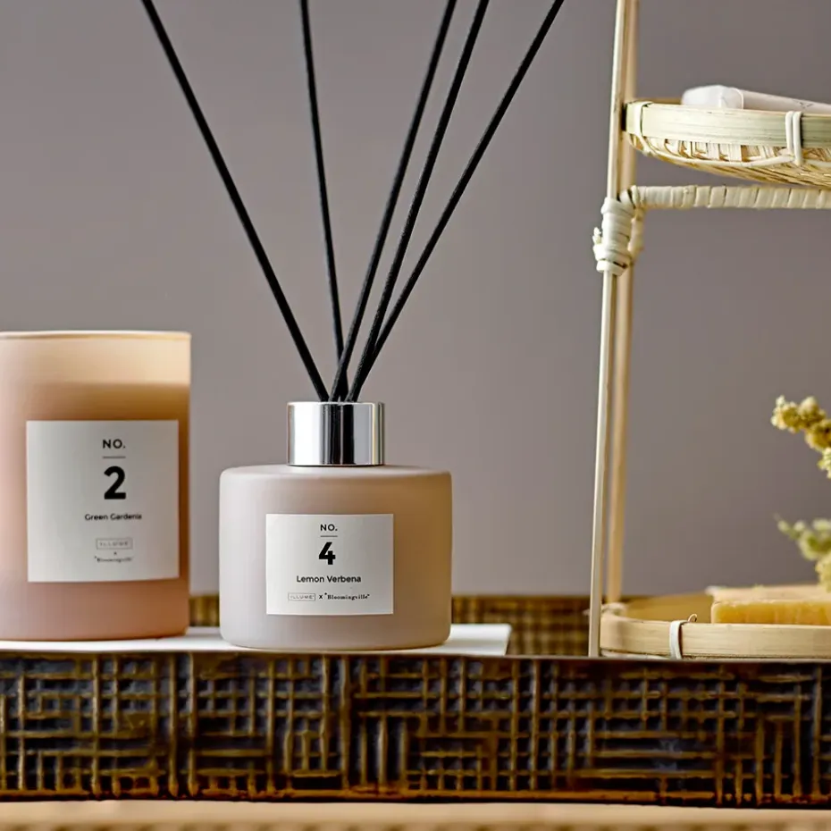 Vela perfumada NO. 2 Green Gardenia, 200 g + Caja regalo